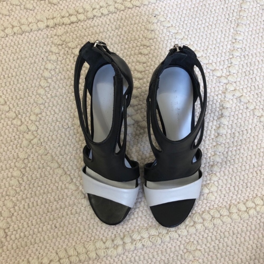 New Sandro Black/White Leather Heels/Pumps/Sandals Size 39 View 2